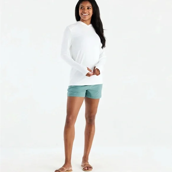 Free Fly Women’s Bamboo Lightweight Hoodie II in Bright White - Picture 3 of 4